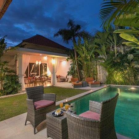 Villa Briana Seminyak By Villas R Us ภายนอก รูปภาพ