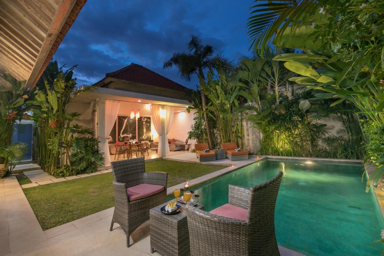 Villa Briana Seminyak By Villas R Us ภายนอก รูปภาพ