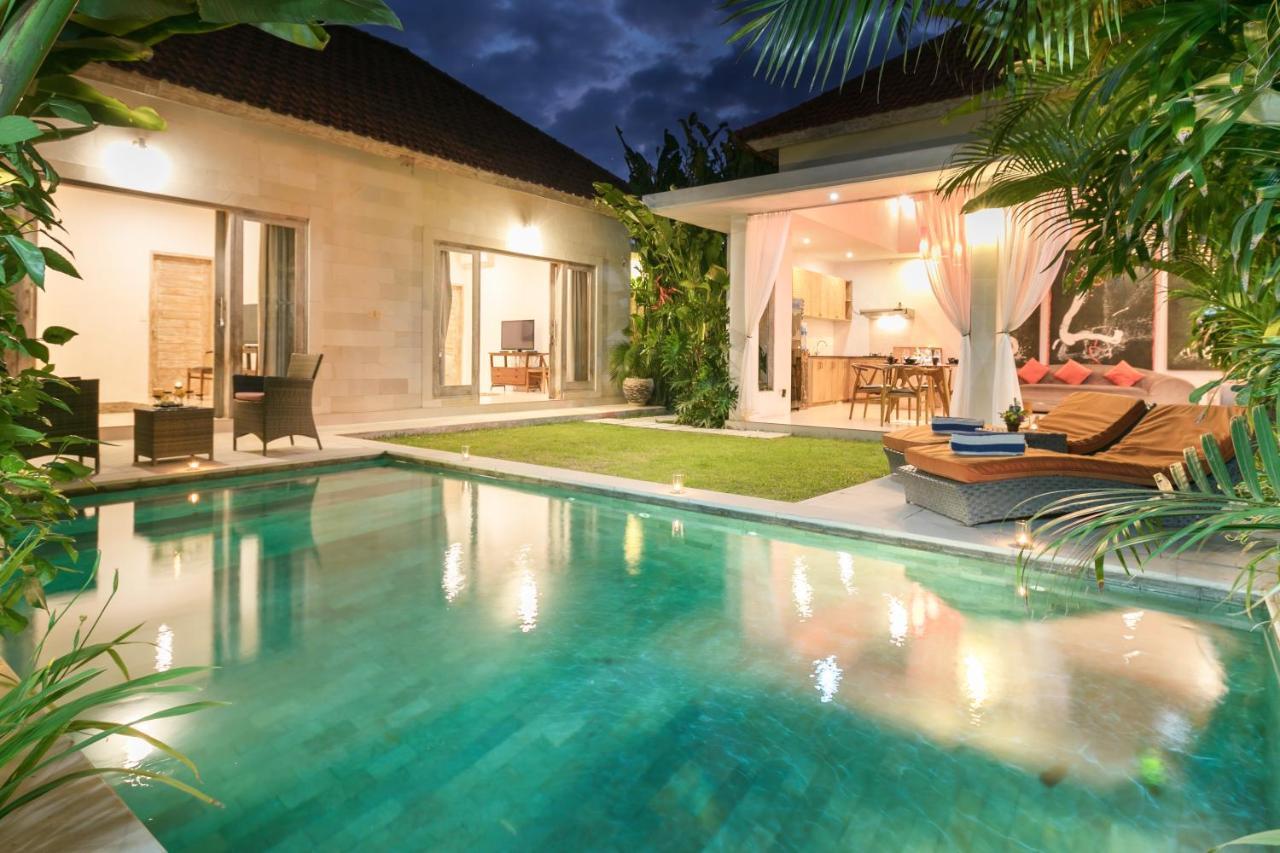 Villa Briana Seminyak By Villas R Us ภายนอก รูปภาพ