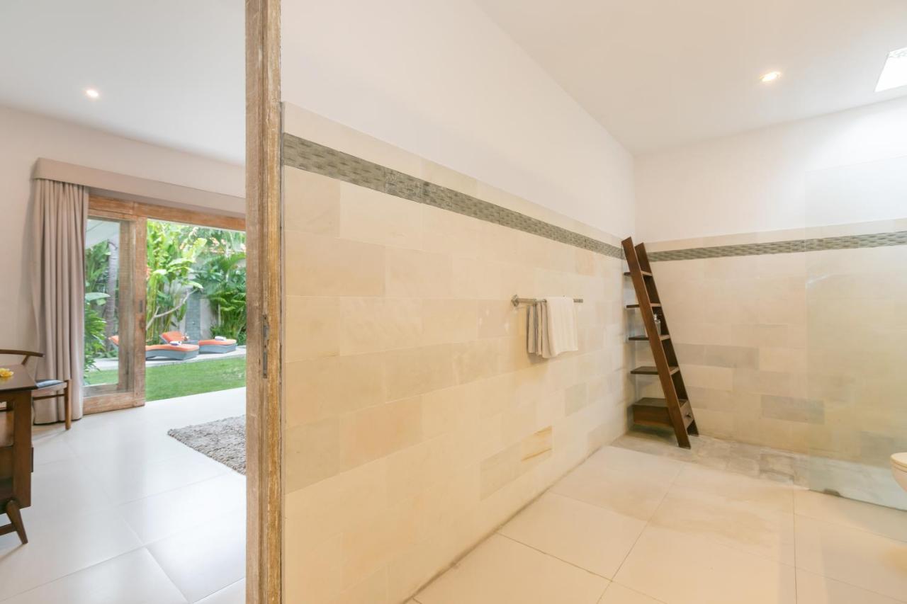 Villa Briana Seminyak By Villas R Us ภายนอก รูปภาพ