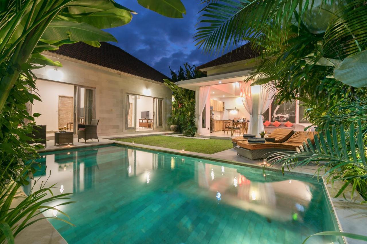 Villa Briana Seminyak By Villas R Us ภายนอก รูปภาพ