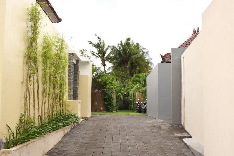 Villa Briana Seminyak By Villas R Us ภายนอก รูปภาพ